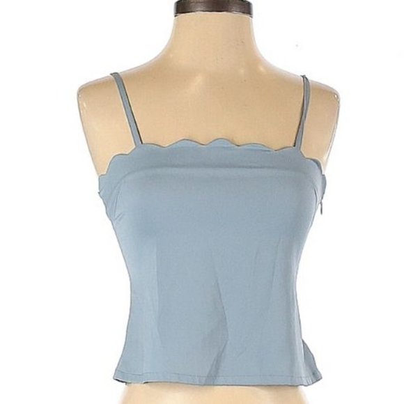 Petite Studio Scalloped 90's Style Tank - Picture 5 of 6